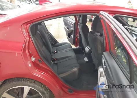 2018 Subaru Impreza 2.0I Sport z USA, uszkodzony, nr VIN 4S3GKAL69J3620408